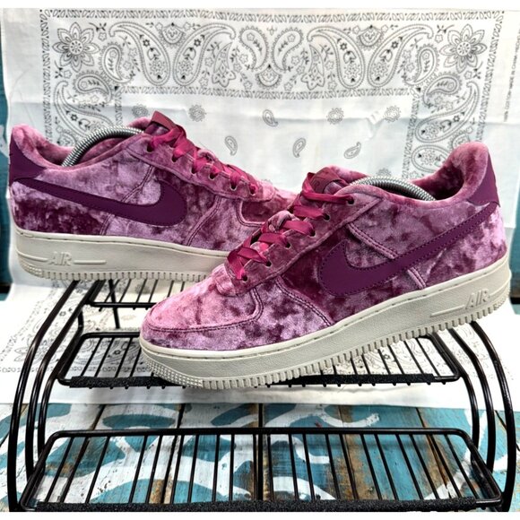 Nike Air Force 1 LV8 Velvet Tea Berry Shoe 849345-601Youth 6.5/Womans 8 EUC - Picture 1 of 10